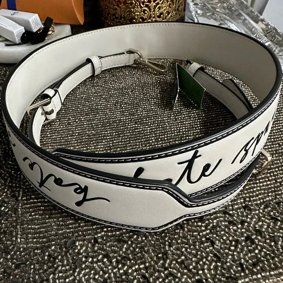 NWT kate spade Script Logo Leather Adjustable Guitar Bag Strap - Picture 4 of 9